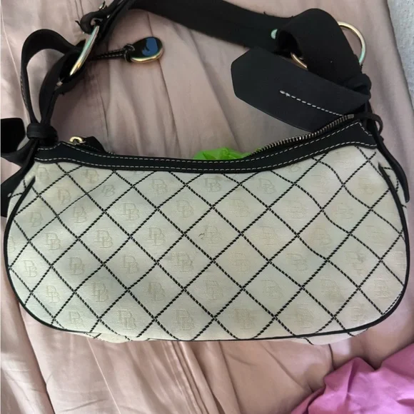 Dooney & Bourke Black and Cream Shoulder Bag - Picture 9 of 9